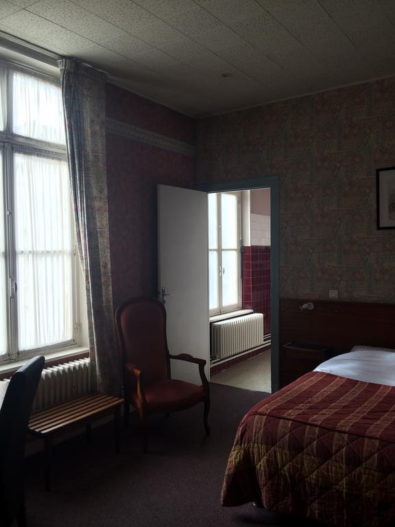 Hotel De Paris Charleville-Mézières Екстериор снимка