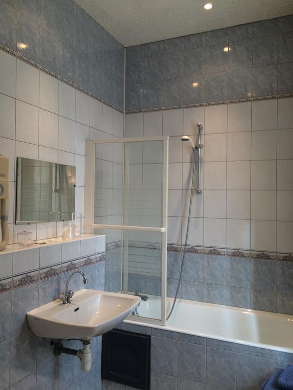 Hotel De Paris Charleville-Mézières Екстериор снимка