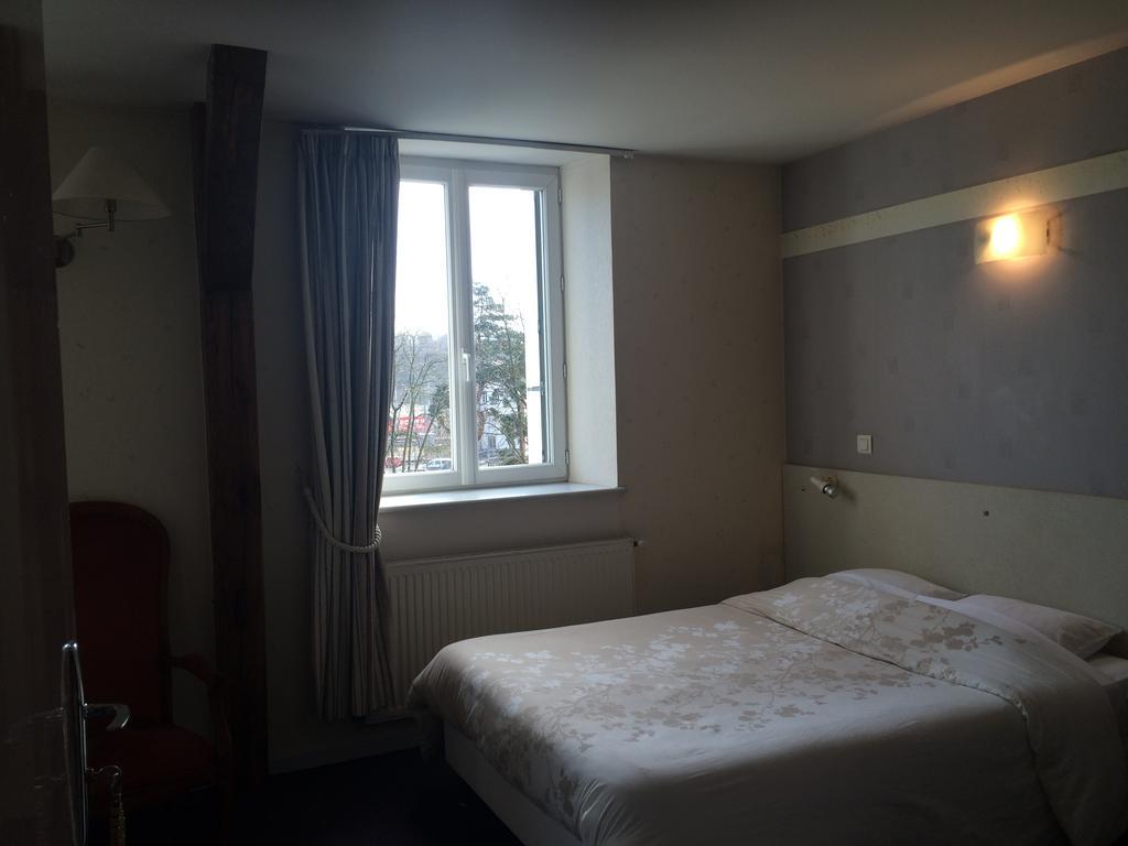 Hotel De Paris Charleville-Mézières Екстериор снимка