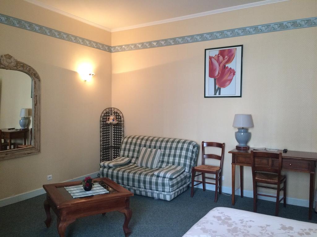Hotel De Paris Charleville-Mézières Екстериор снимка