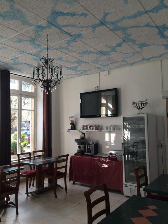 Hotel De Paris Charleville-Mézières Екстериор снимка